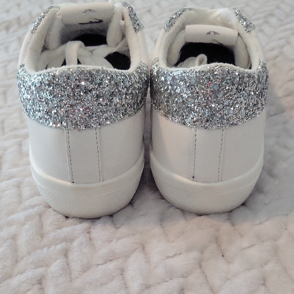 Steve Madden  Glitter Star Sneakers - Picture 8 of 8
